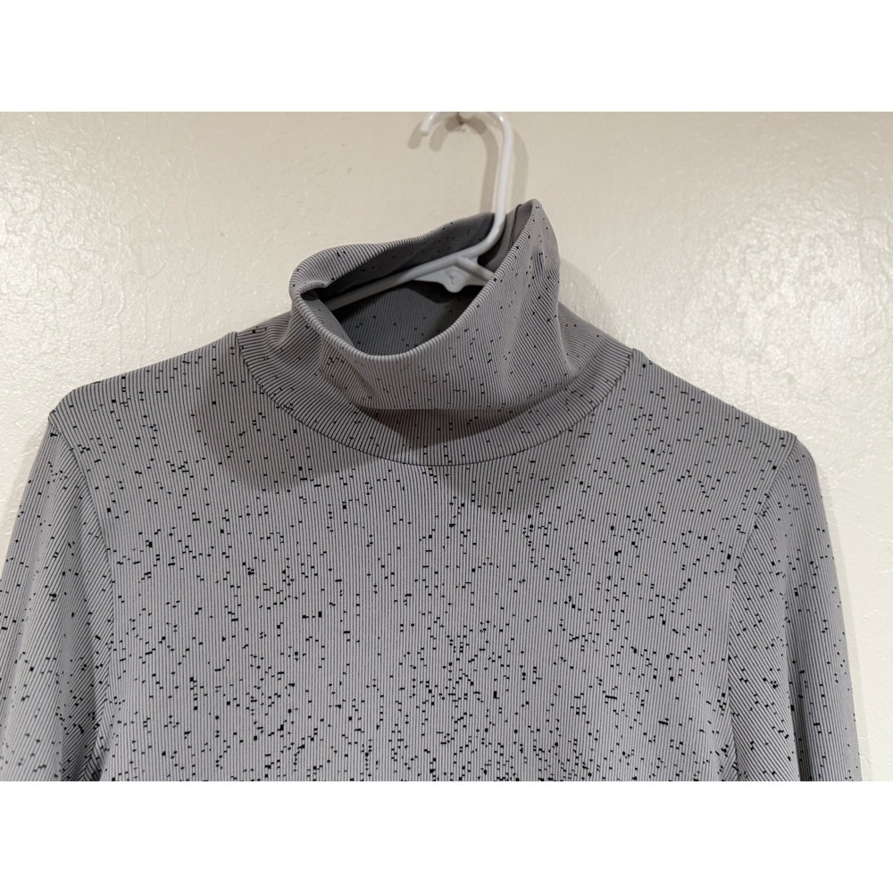 Athleta Momentum Ombre Speckle Turtleneck Gray Black Seamless Thumbhole Top L - Picture 6 of 8